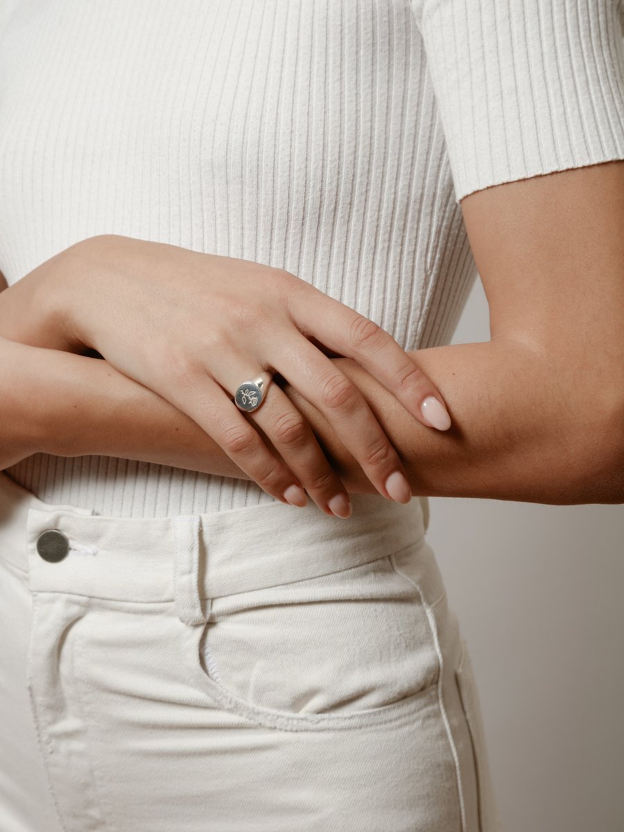 Rose Signet Ring in Sterling Silver