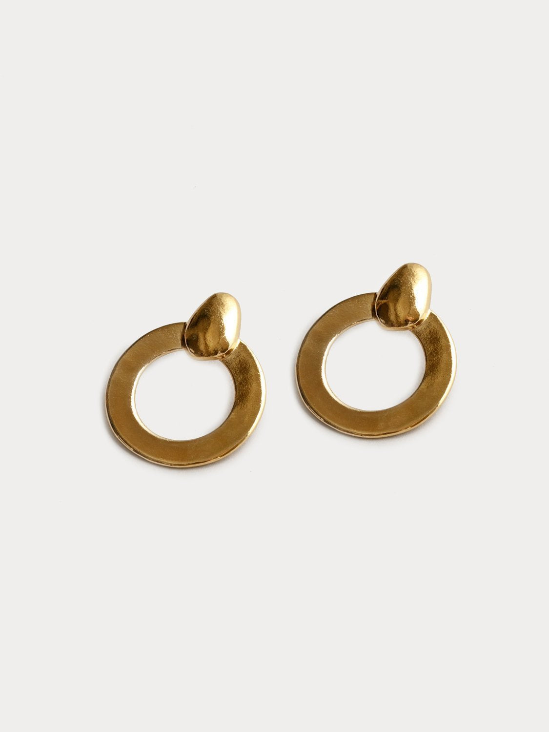 Lotti Hoops in Gold