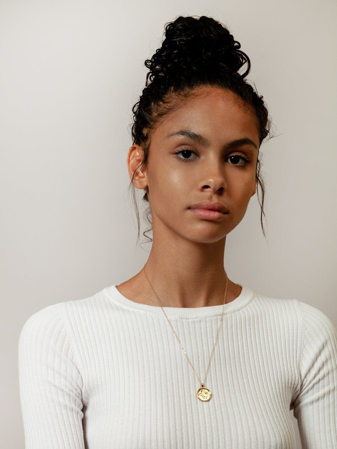 Miro Necklace in Gold