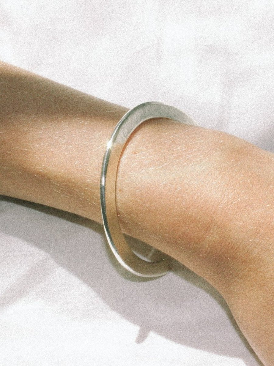 Level Cuff in Silver