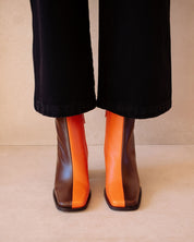 Shilo Boots in Brown/Orange