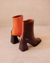 Shilo Boots in Brown/Orange