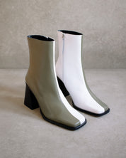 Shilo Boots in Olive/White