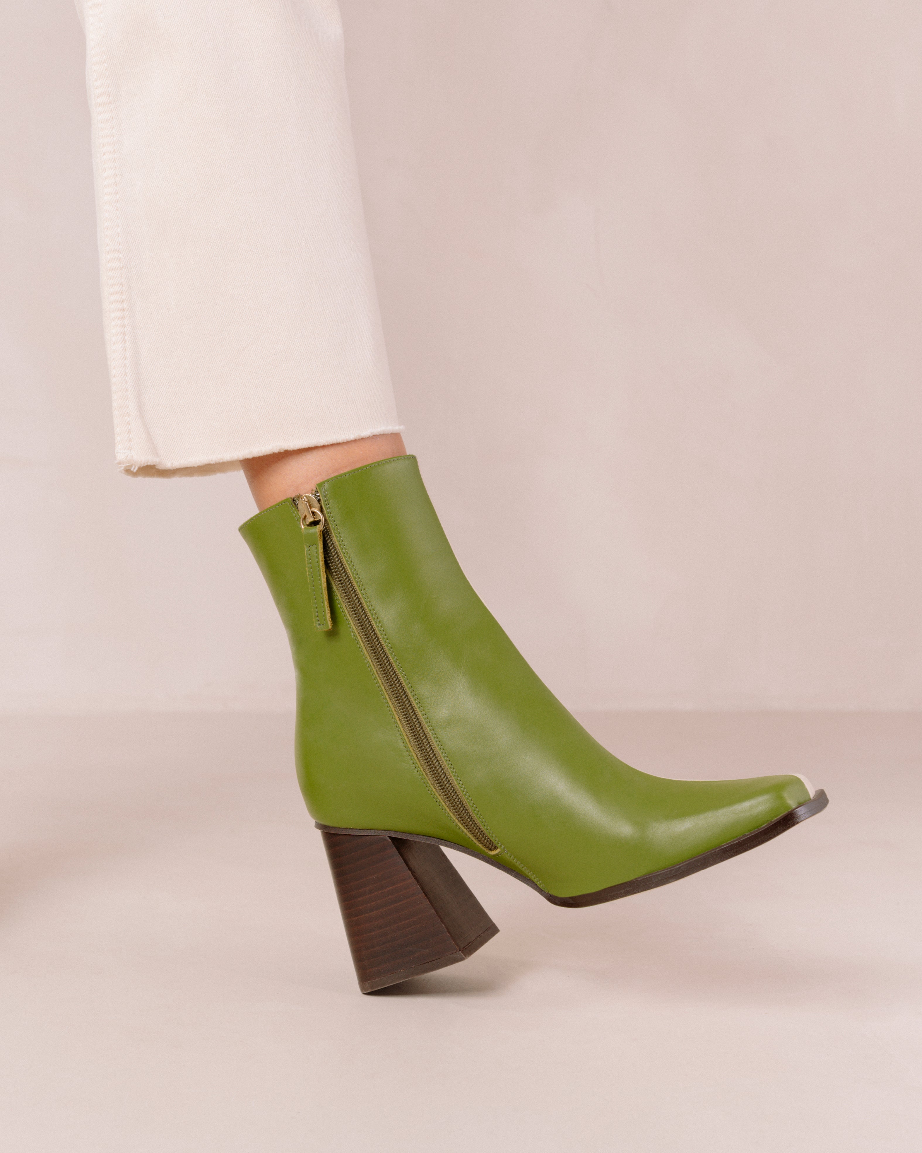Shilo Boots in Green/Cream