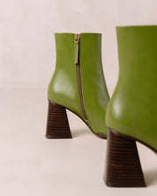 Shilo Boots in Green