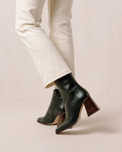 Shilo Boots in Jade Green