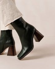 Shilo Boots in Jade Green