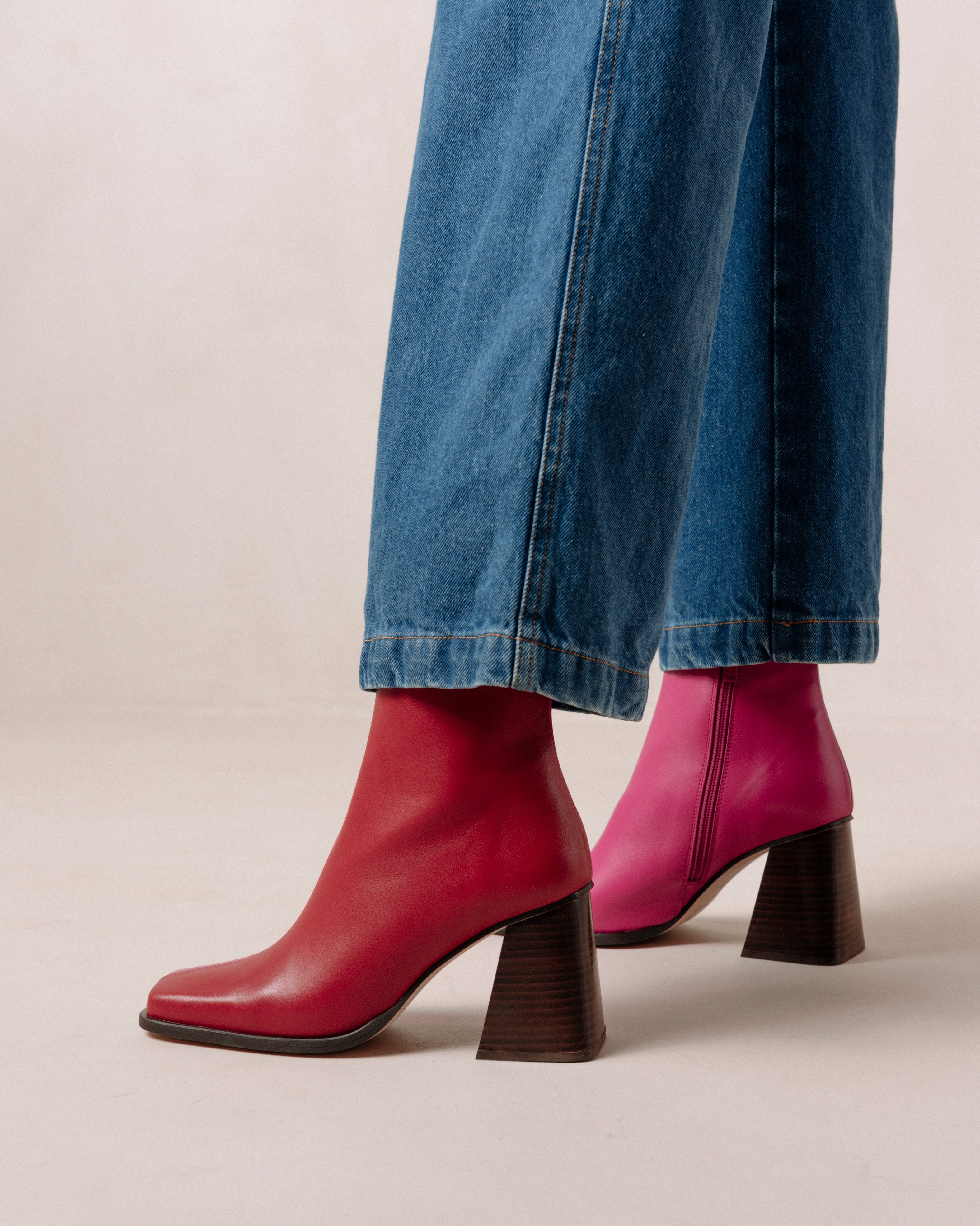 Shilo Boots in Magenta/Red