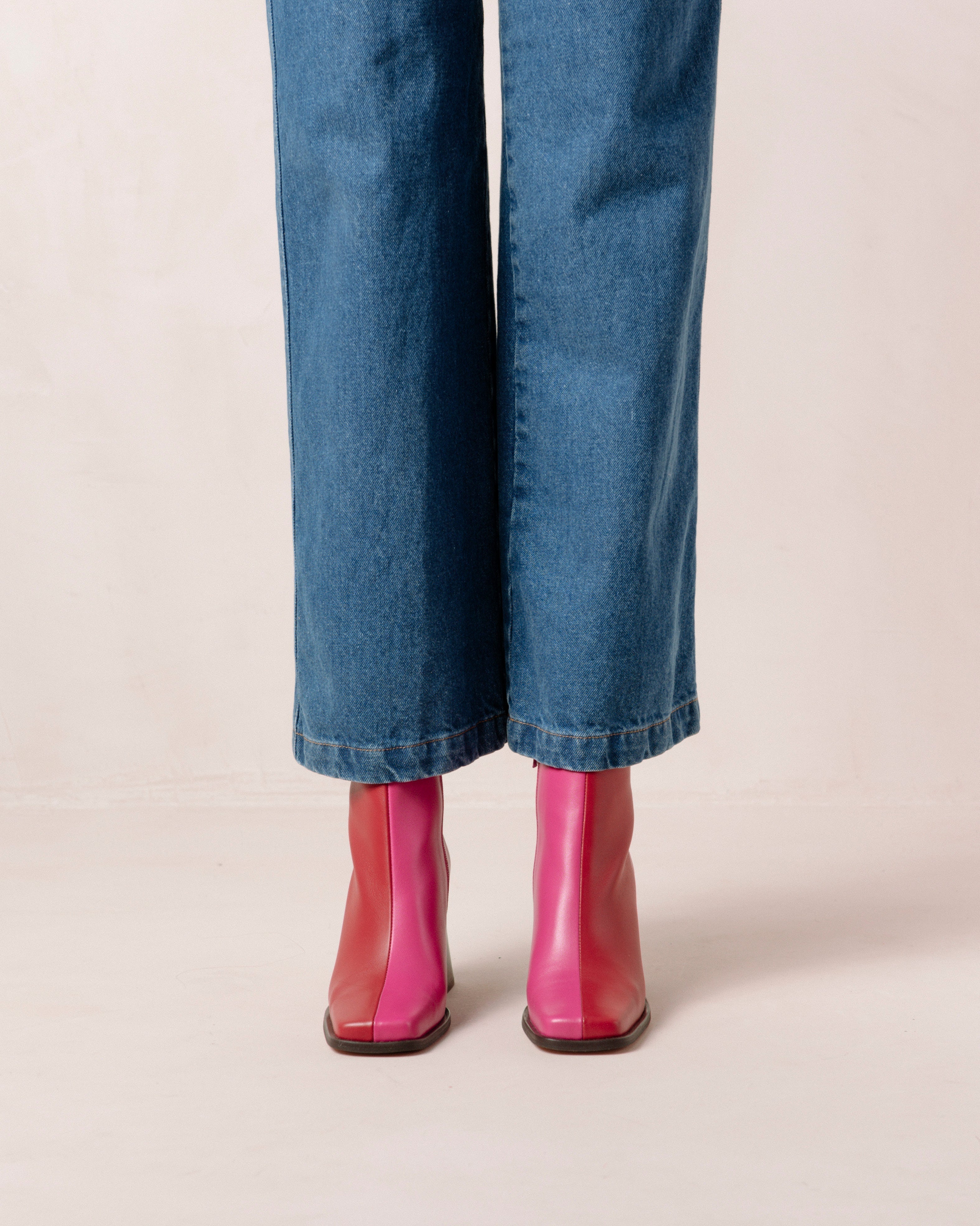 Shilo Boots in Magenta/Red