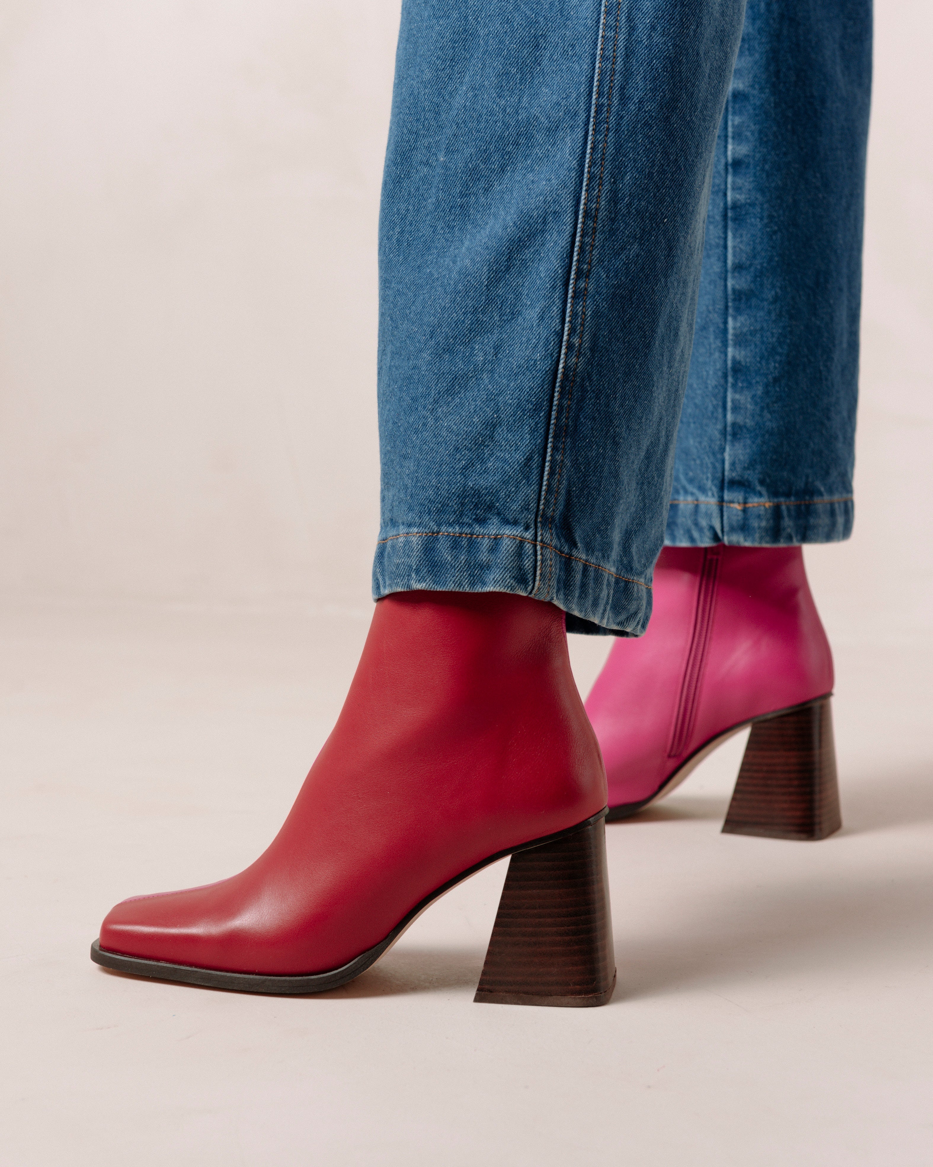 Shilo Boots in Magenta/Red