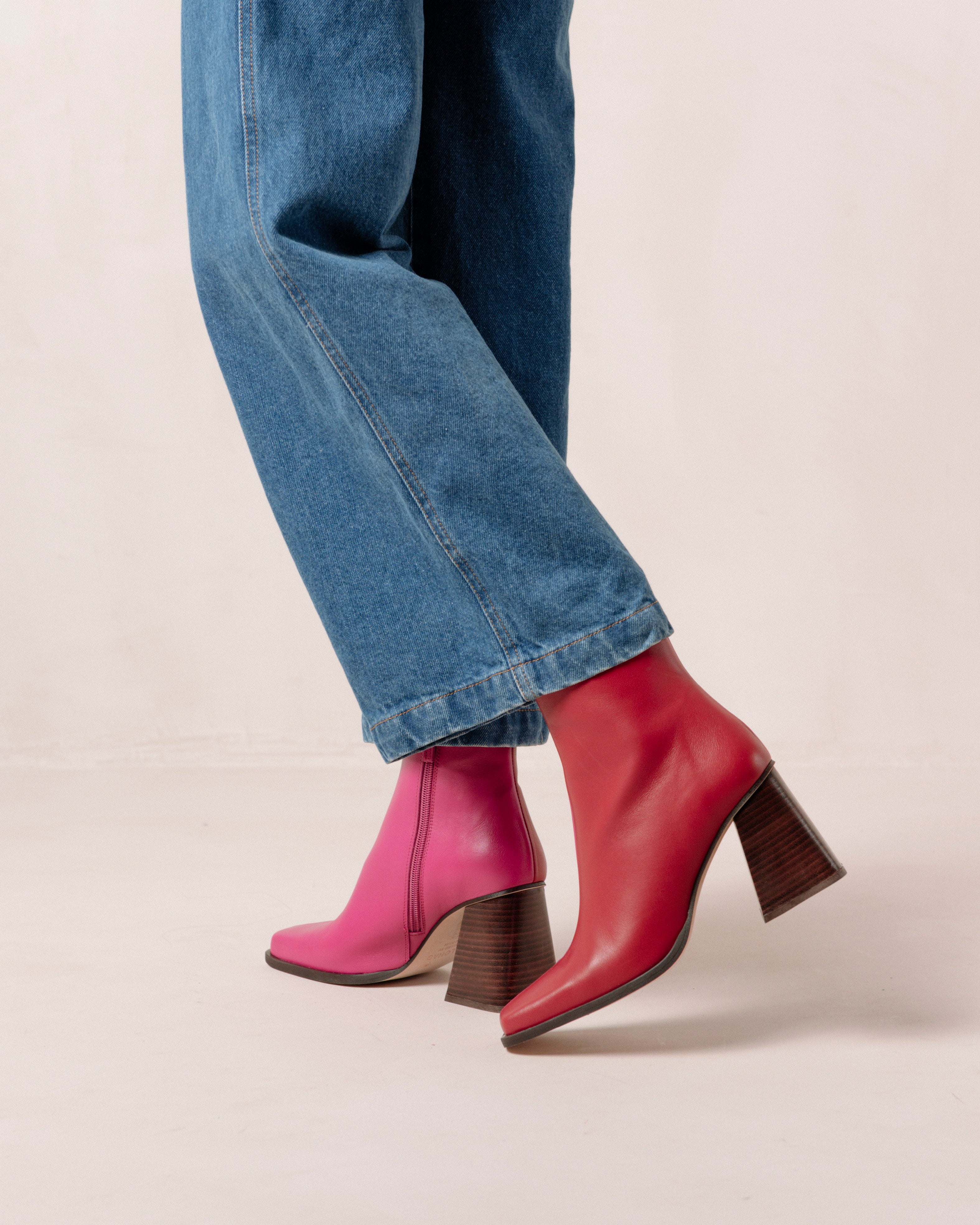 Shilo Boots in Magenta/Red