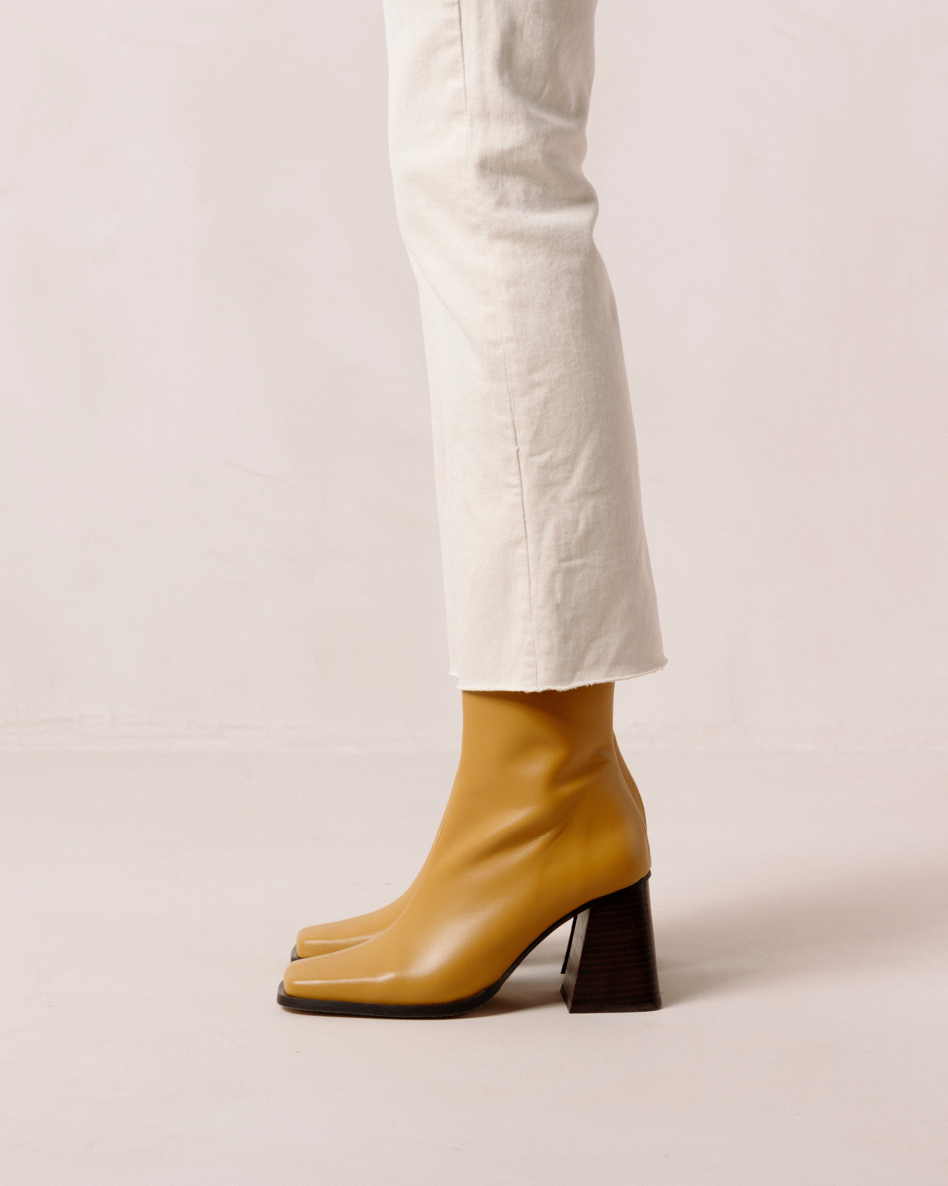 Shilo Boots in Yellow