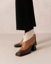 Shilo Boots in Brown Multi Stripe