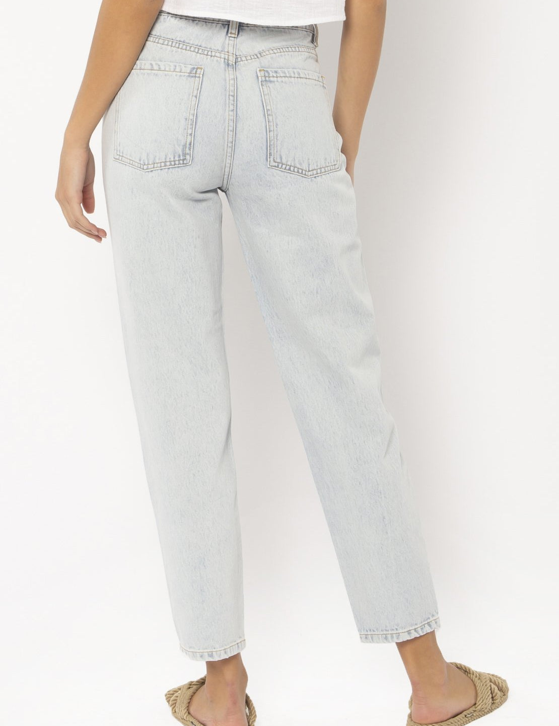 amuse-society-womens-stella-woven-denim-pants-sunfade-wash2.jpg