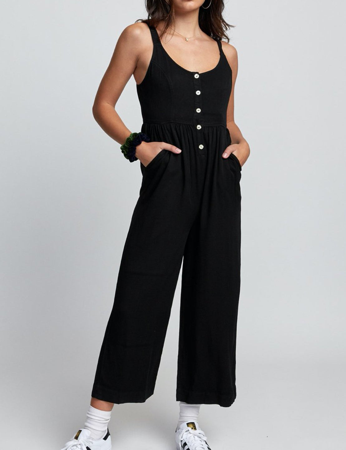 rvca-womens-best-trip-jumper-black2.jpg
