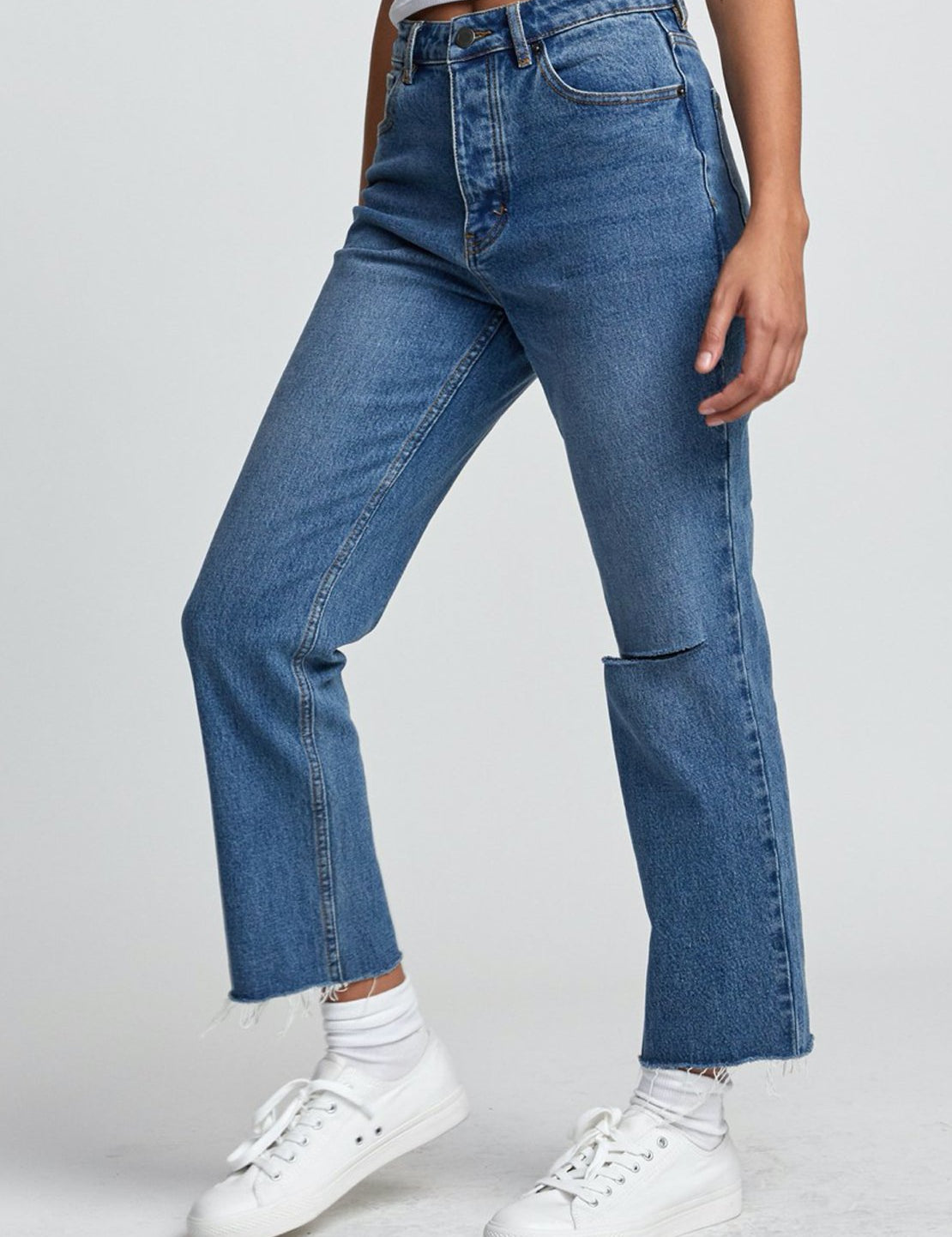 rvca-womens-holli-jeans-worn-blue2.jpg