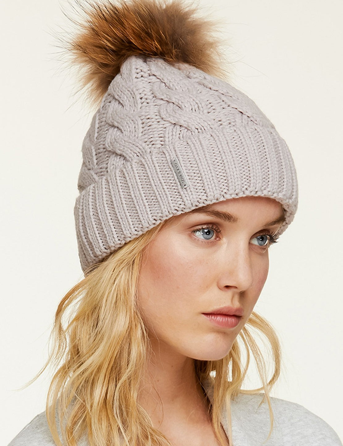 soia-kyo-womens-amalie-n-beanie-quartz.jpg