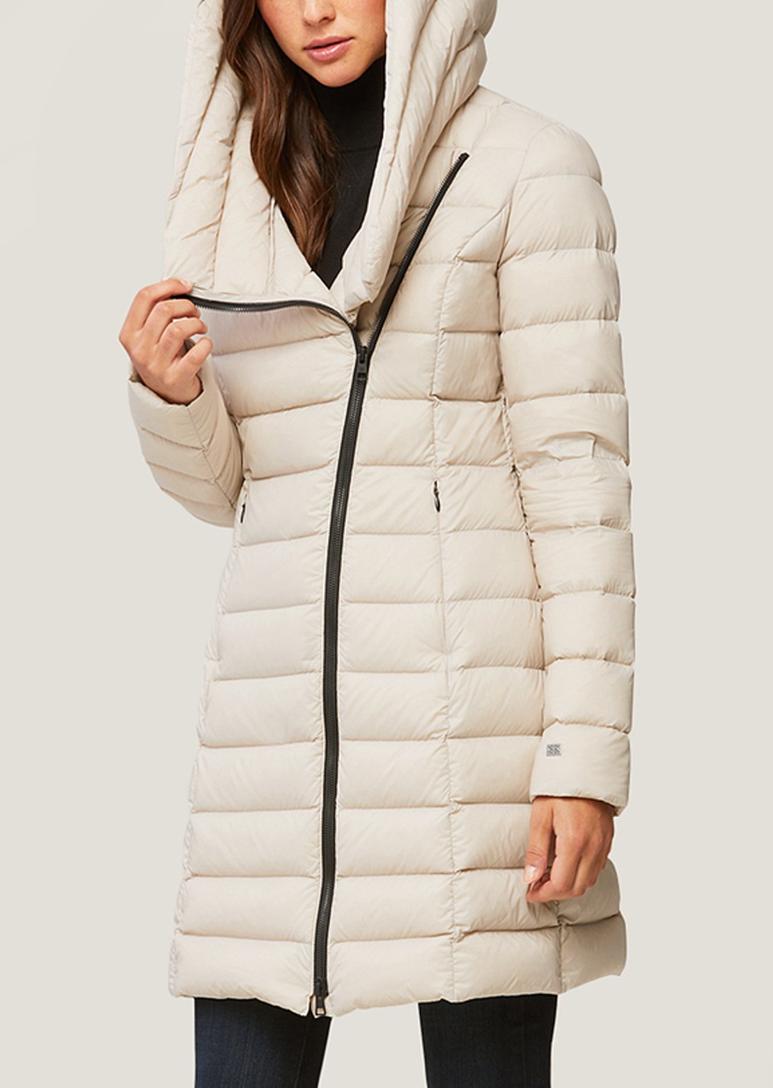 Soia & Kyo Women's Karelle Lightweight Down Jacket
