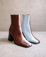 Shilo Boots in Burgundy/Baby Blue