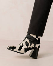 Shilo Boots in Cow