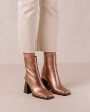 Shilo Boots in Shimmer